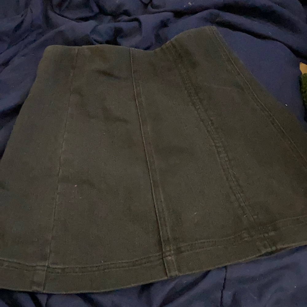 Size XS. NOBO skirt. Black. Jean material. Straight fit perfect for interviews.